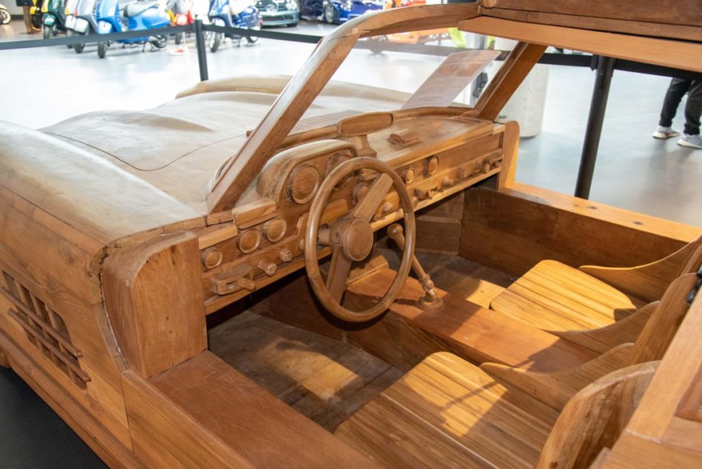 Mercedes-Benz W 198, Nachbau in Holz